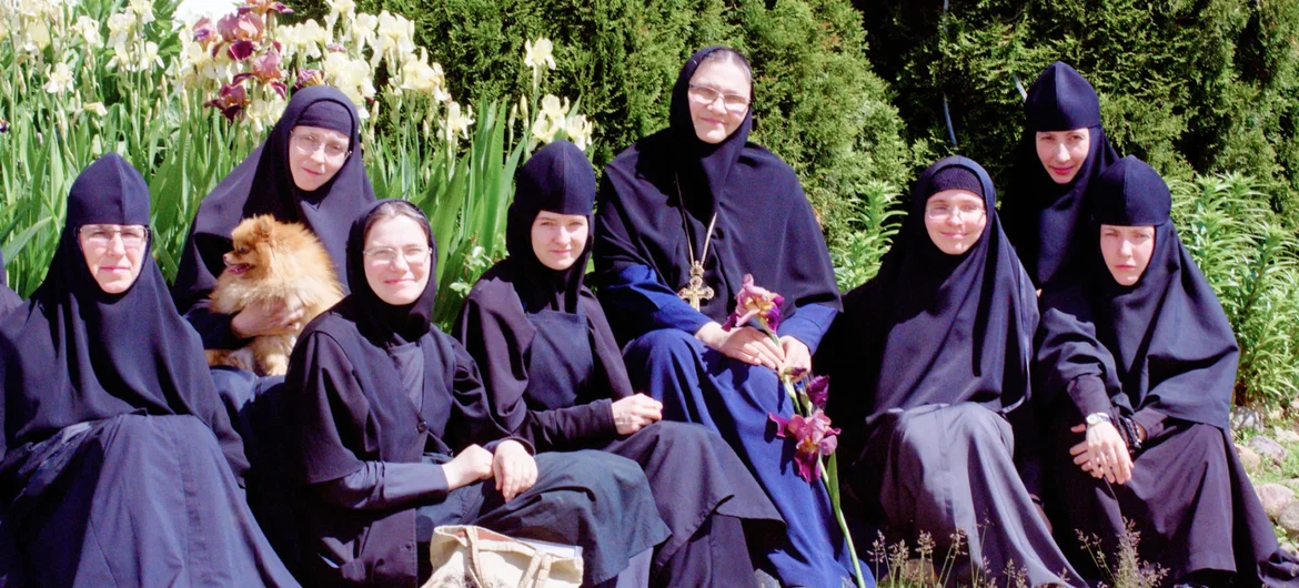 Будущим сестрам