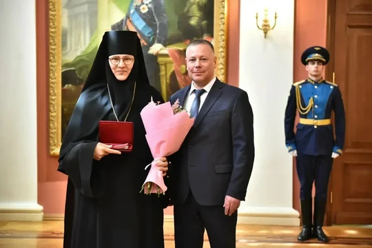 Вручение игумении Еротииде медали ордена «За заслуги перед Отчеством» II степени